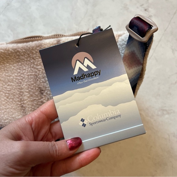 NWT Madhappy × Columbia Limited Edition Fleece XT Fanny Pack - Picture 11 of 12